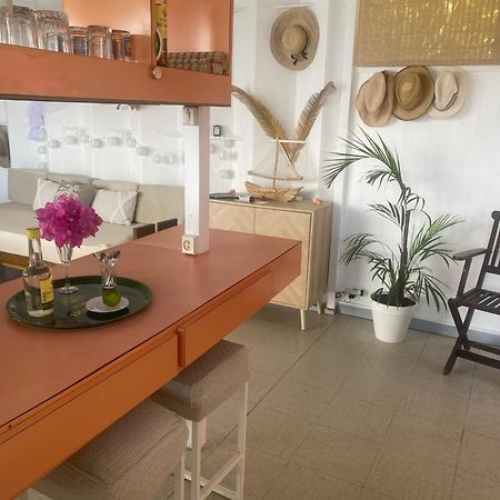 La Sucriere Apartment Terre-De-Haut Bagian luar foto